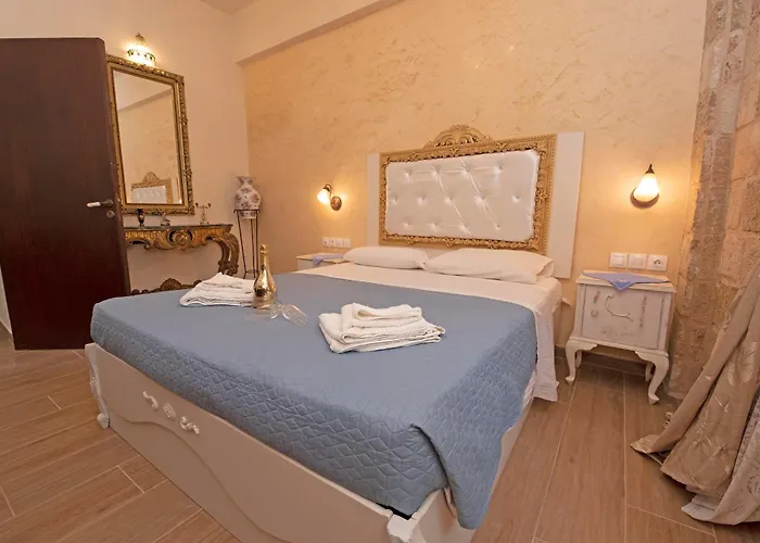 Arionos Rooms - Old Town